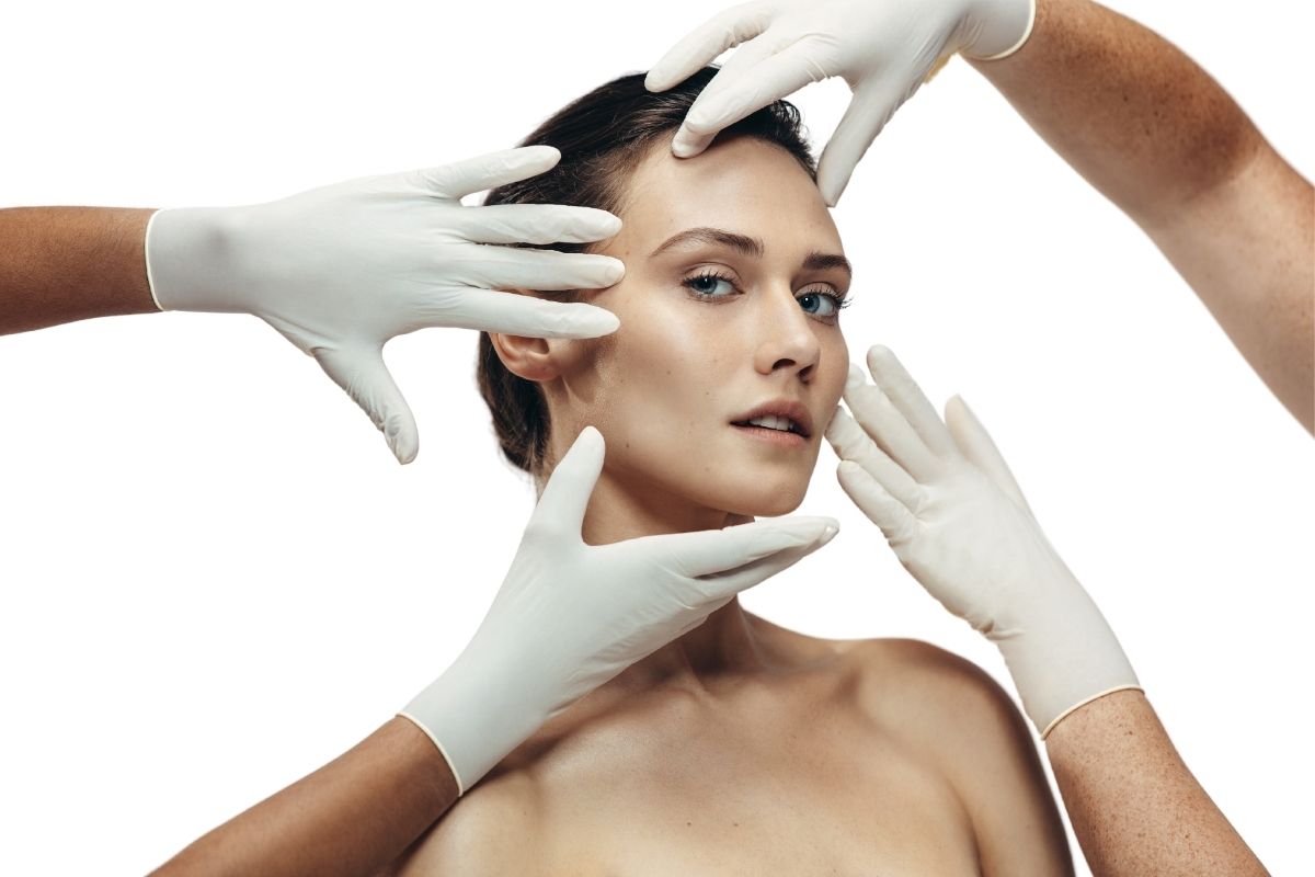 Non-Surgical Aesthetic Applications: The New Way of Beauty Today